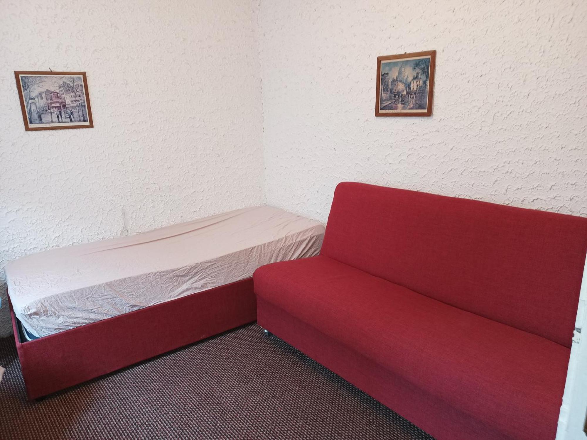 Expo Home Stay Boekarest Kamer foto