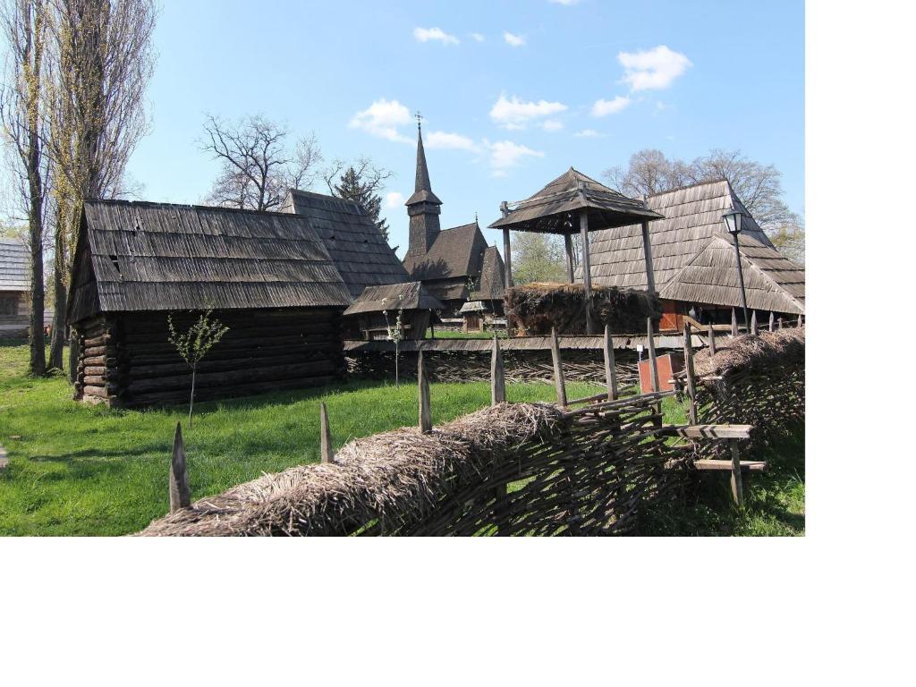 Expo Home Stay Boekarest Buitenkant foto