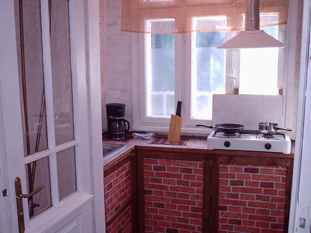 Expo Home Stay Boekarest Kamer foto